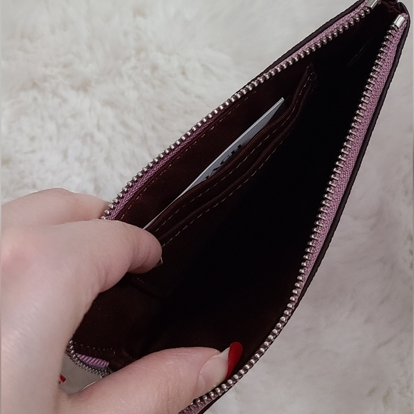 NWT Coach Metallic Lilac Zip Wristlet - Picture 6 of 6